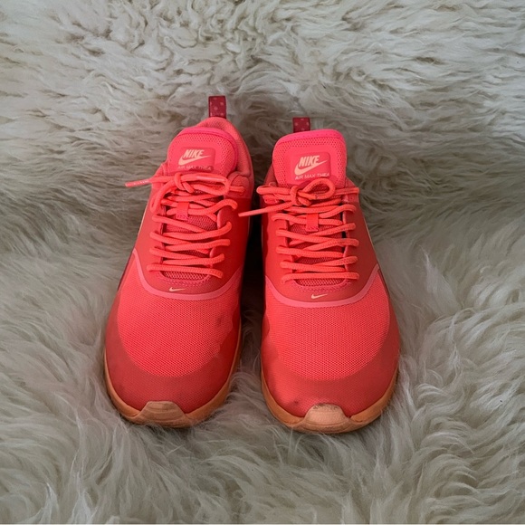 Nike Air Max Thea Orange Mid Casual Running Comfort Shoes - Picture 2 of 9